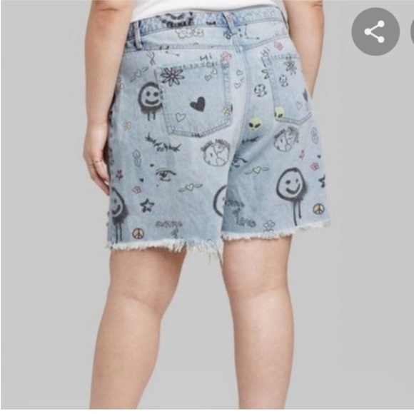 Wild Fable Size 4 High-Rise Bermuda Denim Distressed Shorts. - Picture 2 of 9